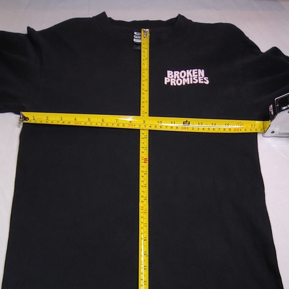 Broken Promises Long-Sleeved Tee Small - Picture 5 of 11